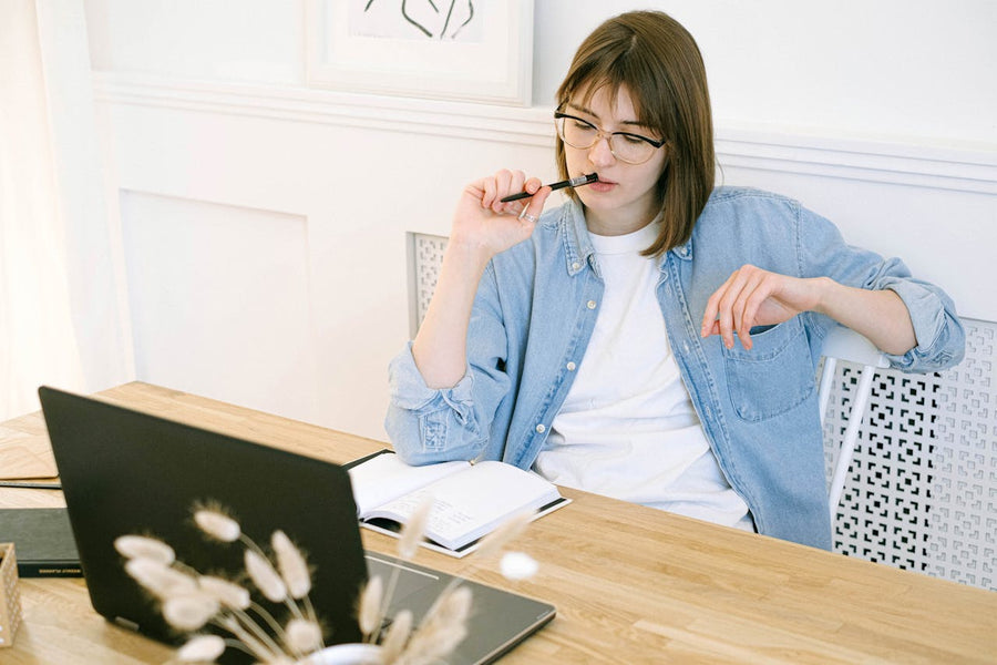 How to Transform Your Romance Idea into a Full Novel (Even If You’re Not a Writer)